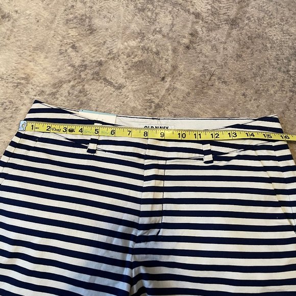 Navy Stripe Mid-rise Everyday Shorts 3 inch inseam - Picture 8 of 10